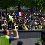 Po sobotnich protestach "żółtych kamizelek" zatrzymano ponad 120 osób
