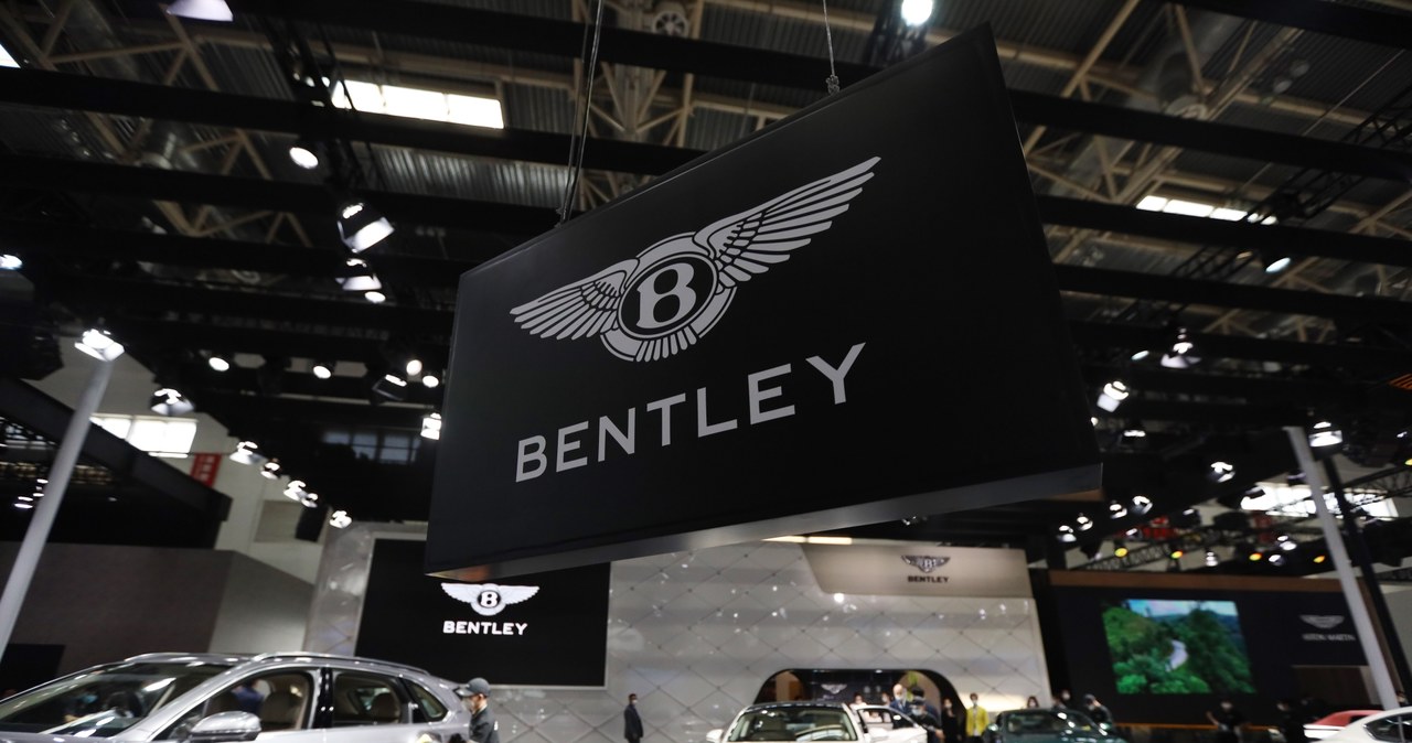 Po świetnym roku 2021 Bentley przedstawił odważny plan rozwoju /Getty Images