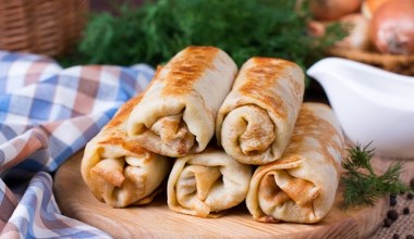 Po takim obiedzie kolacja jest zbędna. Naleśniki po lwowsku są bardziej syte niż zupa i drugie danie