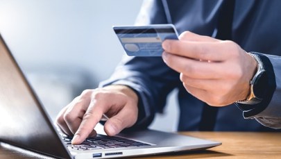 Po tej godzinie przelewy utkną na długi weekend. KIR ostrzega