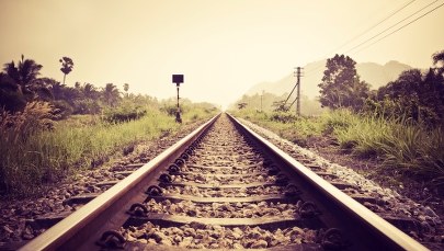 Po ulewie na Opolszczyźnie wstrzymany ruch pociągów, zamknięty SOR