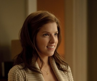 Po "W chmurach" bardzo zależało mi na tym, żeby nie popełnić błędu przy wyborze kolejnego projektu - wyznała aktorka. 

- Na początku niemal każdy scenariusz wzbudzał moje wątpliwości, z wyjątkiem "Pół na pół" (na zdjęciu). Aż wreszcie powiedziałam sobie: "Chcę pracować, bo kocham moją pracę. Czy to nie o to chodzi? Chcę po prostu być na planie, i kropka!" - przyznała Kendrick.