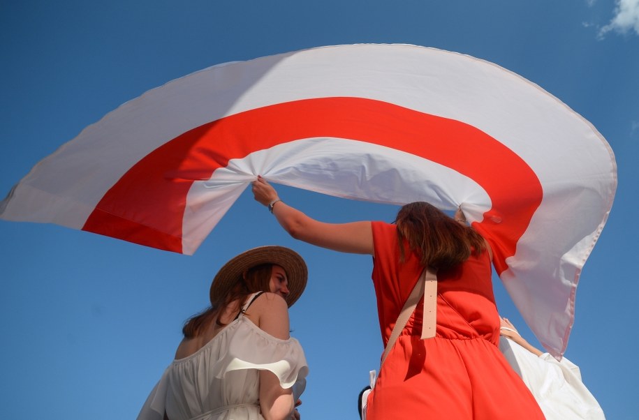 Po wyborach na Białorusi trwają protesty przeciwko reżimowi Łukaszenki /YAUHEN YERCHAK /PAP/EPA
