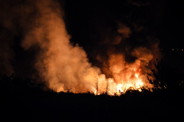 Po wybuchu samolotu doszło do pożaru /	TSOYTSAS LASKARIS /PAP/EPA