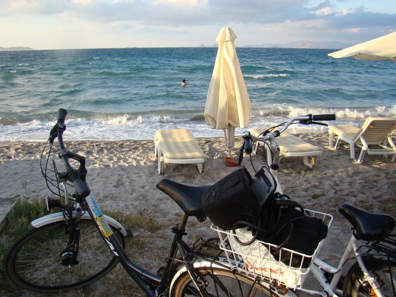 Po wyspie można podróżować rowerem /123RF/PICSEL