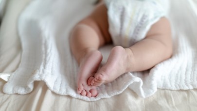 Pobite niemowlę w szpitalu. Matka aresztowana