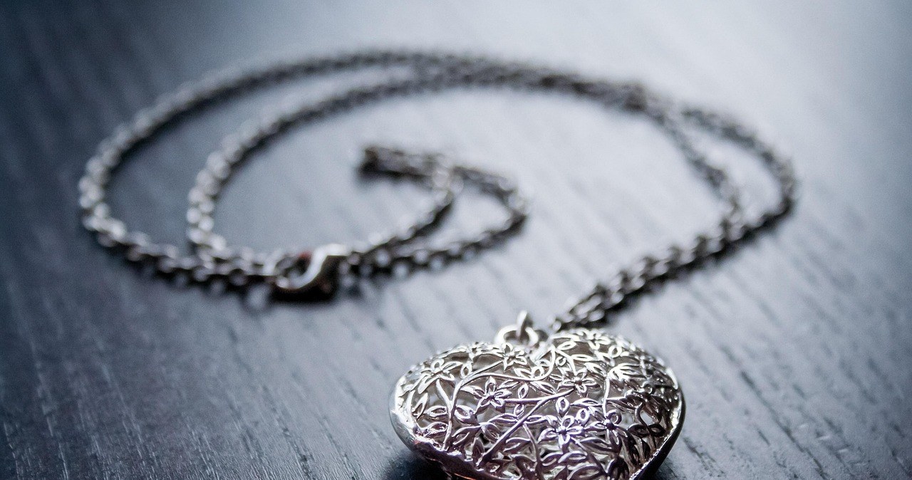 Почистіть цим срібло - воно засяє, ніби щойно від ювеліра /pixabay.com
