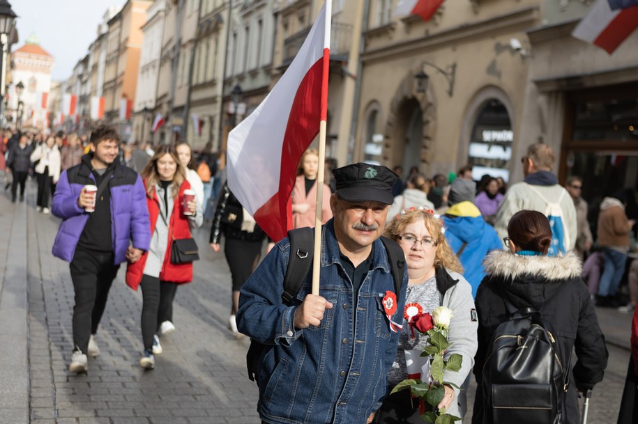 W majówkę parada zabytkowych samochodów i pochód patriotyczny