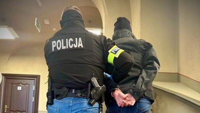 Pochwalał zbrodnię w internecie. 18-latek z Gdańska zatrzymany