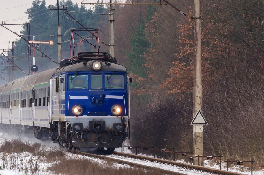 Kolejne zatrzymania CBŚP w sprawie napadów na podróżnych w pociągach dalekobieżnych