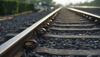 Pociąg i drezyna na jednym torze. Jest decyzja ws. kontroli