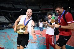 Pociąg Kurka, okrzyk Hubera, gest Fornala. Tak Polacy świętowali mistrzostwo Europy