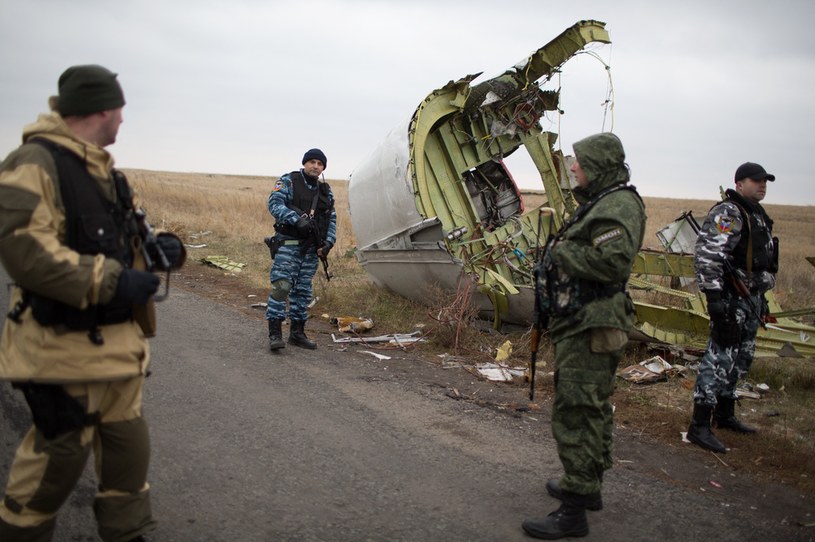 Pocisk rosyjskiej produkcji został użyty w 2014 r. do zestrzelenia nad Ukrainą Boeinga 777 malezyjskich linii lotniczych; zdjęcie z miejsca katastrofy /AFP