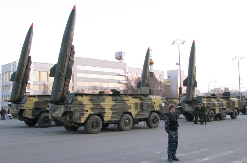 Pociski Toczka podczas parady wojskowej /Wikipedia