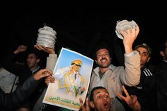 Pociski trafiły w rezydencję Kadafiego