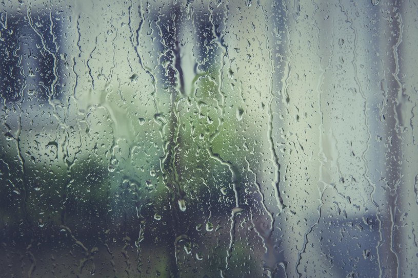 Początek weekendu z deszczem i wiatrem - informuje IMGW. Zdjęcie ilustracyjne /Pixabay /Pixabay.com