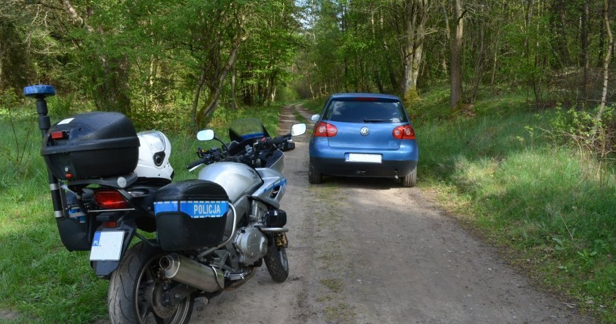 Początkowo pogoń prowadzili policjanci na motocyklach /Informacja prasowa