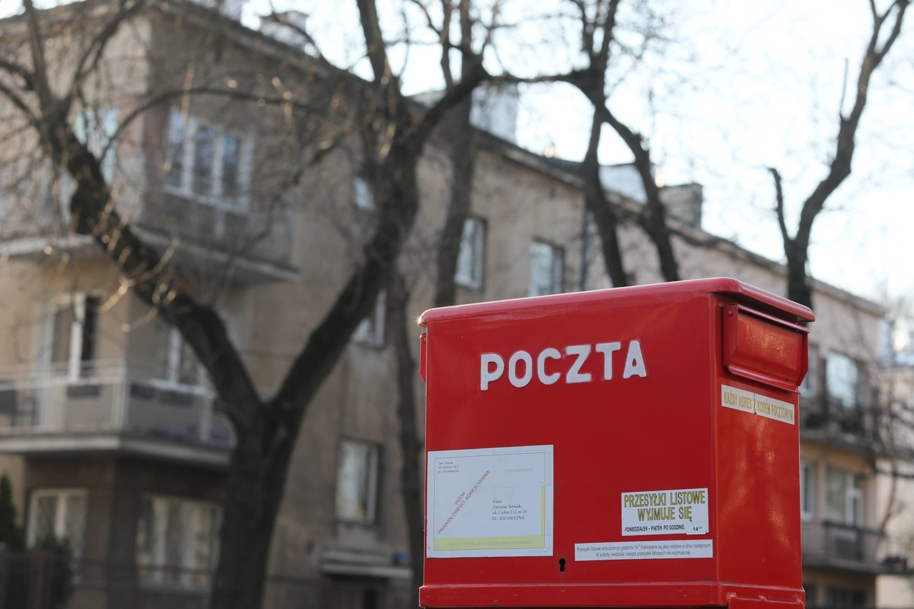 Poczta Polska przywraca możliwość wysyłania paczek do niektórych krajów