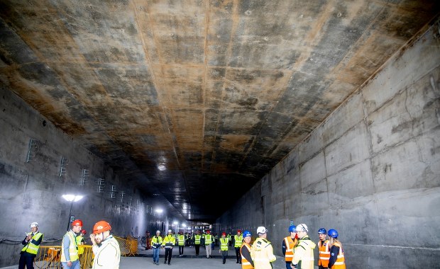 Pod Bałtykiem powstaje gigantyczny tunel. Pojadą nim auta i pociągi 