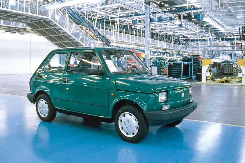 Pod koniec produkcji Fiat 126p oficjalnie stał się Maluchem /Informacja prasowa