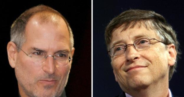 Pod koniec swojego życia Steve Jobs zaprzyjaźnił się z Billem Gates'em /AFP