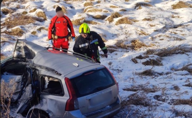 Pod Koszalinem pociąg zderzył się z autem osobowym. Jedna osoba nie żyje