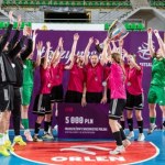 Pod Krakowem trenują wicemistrzynie Polski w futsalu. Piłkarki z Targowianki z medalami!