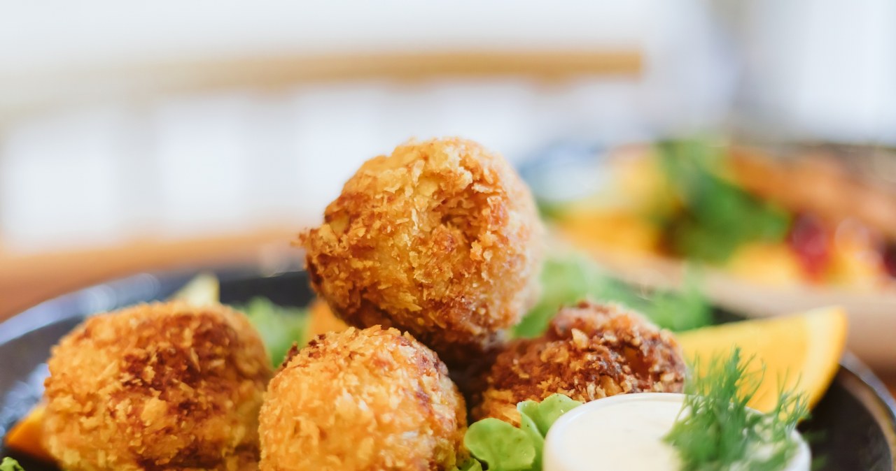 Podaj do obiadu zamiast ziemniaków lub jako przekąskę na imprezie. Zachwycą chrupkością oraz smakiem /Pixel