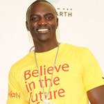 Podają się za Akona