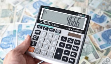 Podatki w ciągu roku wzrosły o 40 proc. "Skok na budżety domowe i budżety firm"