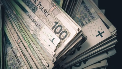 Podawali się za pracowników banku. Wyłudzili 1,5 mln zł