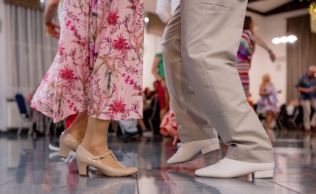 ​Podczas imprezy urodzinowej zawaliła się podłoga. Goście spadli piętro niżej