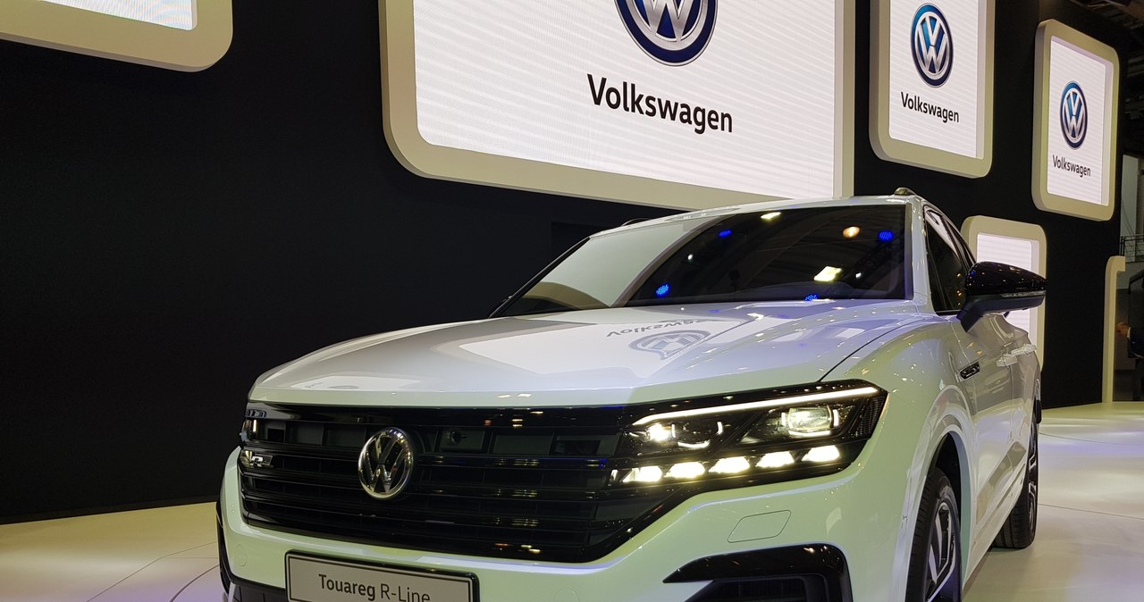 Podczas poznańskich targów motoryzacyjnych w Poznaniu wiceprezes VW uczestniczył w europejskiej premierze nowego SUV-a koncernu - Touarega. /INTERIA.PL