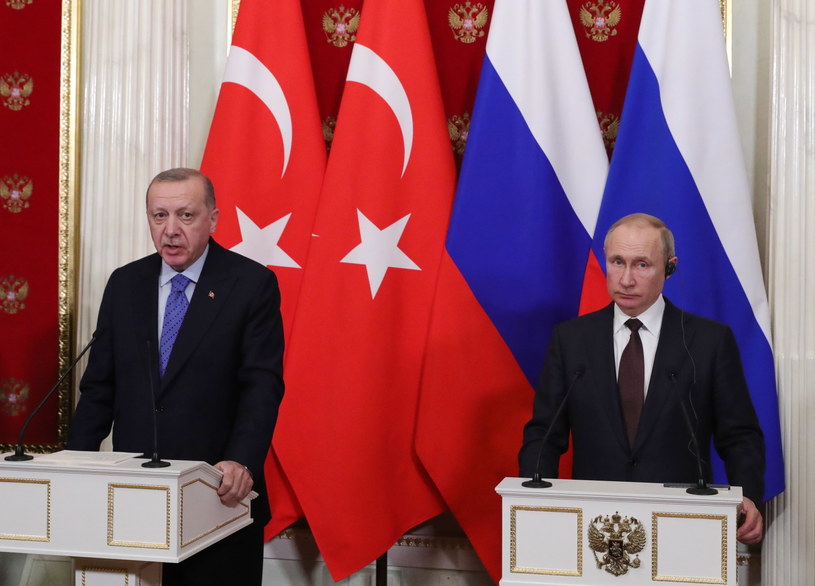 Podczas rozmów w Moskwie Putin i Erdogan zadeklarowali, że Rosja i Turcja będą gwarantami obecnego zawieszenia broni w Idlibie. /MICHAEL KLIMENTYEV/SPUTNIK/KREMLIN POOL /PAP/EPA
