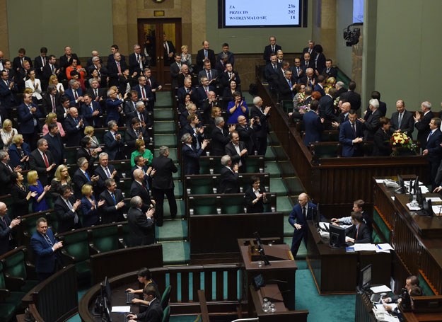 Sejm wybrał nowy skład Trybunału Stanu - Wydarzenia w INTERIA.PL