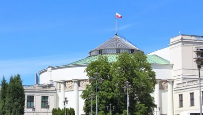 Podejrzany obiekt znaleziony koło siedziby parlamentu