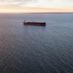 Podejrzany statek z rosyjską załogą wiezie stal z Polski