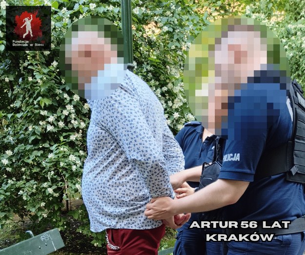 Podejrzany to Artur B., 56-letni mieszkaniec Krakowa /Fundacja Dzieciak w Sieci /