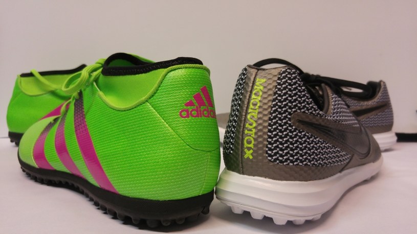 Podeszwa Nike to częściowo pianka Lunarlon znana z butów biegowych. Adidas imponuje skarpetą osłaniającą kostkę /LG G4 /INTERIA.PL