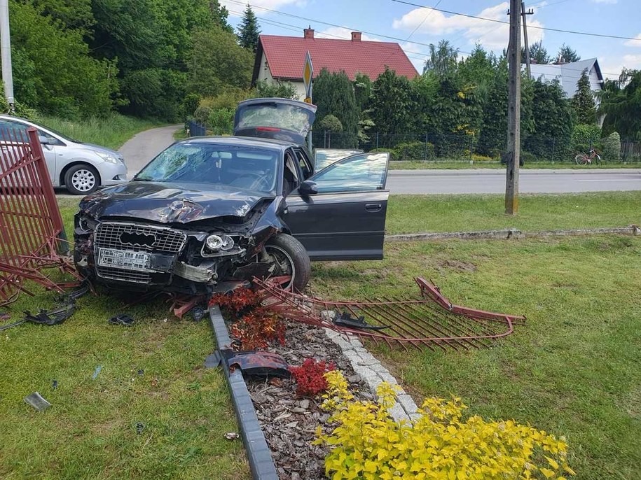Podkarpacie: Tragiczny wypadek w Rakszawie. Nie żyje rowerzysta /KPP ŁAŃCUT /Policja