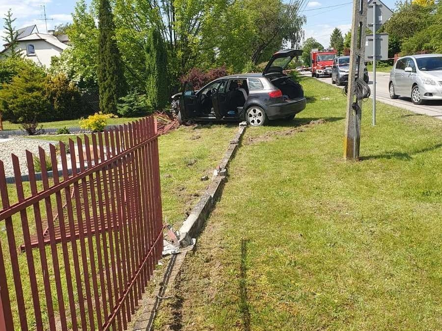 Podkarpacie: Tragiczny wypadek w Rakszawie. Nie żyje rowerzysta /KPP ŁAŃCUT /Policja