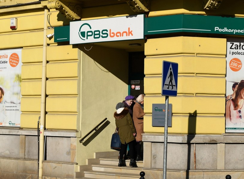 Podkarpacki Bank Spoldzielczy zamkniety z powodow finansowych /MAREK DYBAS/REPORTER /East News