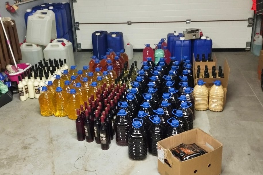 Podlaskie: KAS zlikwidowała bimbrownię /Izba Administracji Skarbowej w Białymstoku /