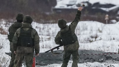 "Podnieś ręce, idź za dronem". Instrukcja dla Rosjan, jak się poddać