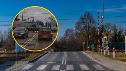 Podniesione rogatki, pędzący pociąg. O włos od tragedii na przejeździe kolejowym