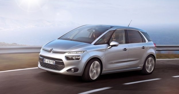 Podobnie jak w poprzedniku, C4 Picasso imponuje powierzchnią szyb - 5,3 m kw. /Citroen