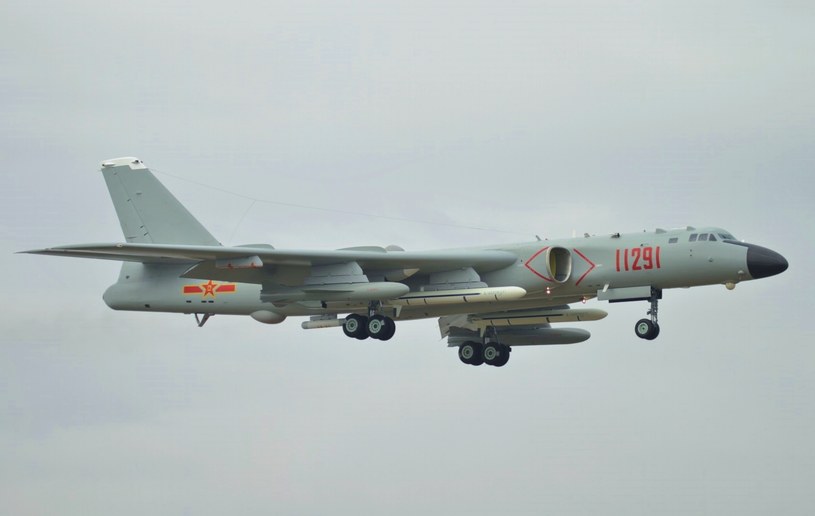 Podobnie jak w przypadku Tu-95MS, chińśki H-6K jako broni konwencjonalnej używa rakiet do ataku naziemnego /Wikipedia