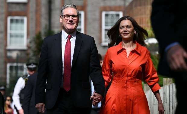 Podpalenie domu brytyjskiego premiera. Aresztowany 21-latek