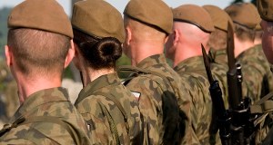 Podpisanie historycznej umowy. Polska pierwsza w UE po miliardy na modernizację armii
