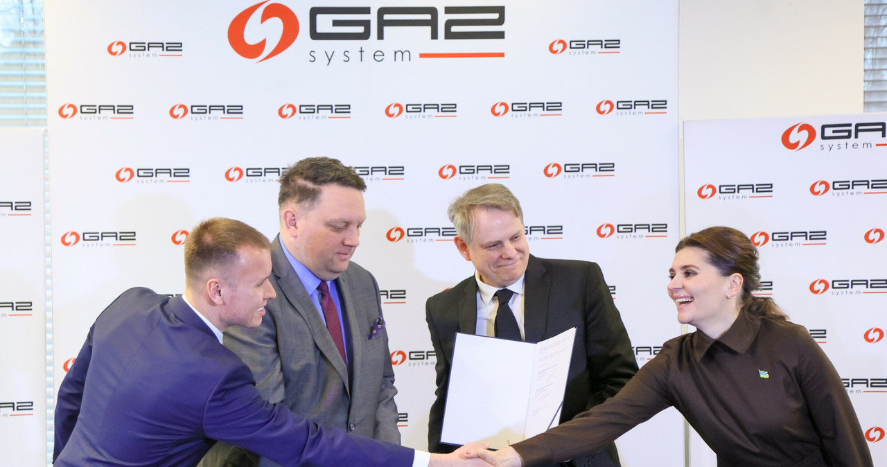 Podpisanie porozumienia pomiędzy spółkami Gaz-System i GTSOU /Wojciech Okluśnik /East News